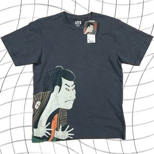 UNIQLO FINE ARST T-SHIRT